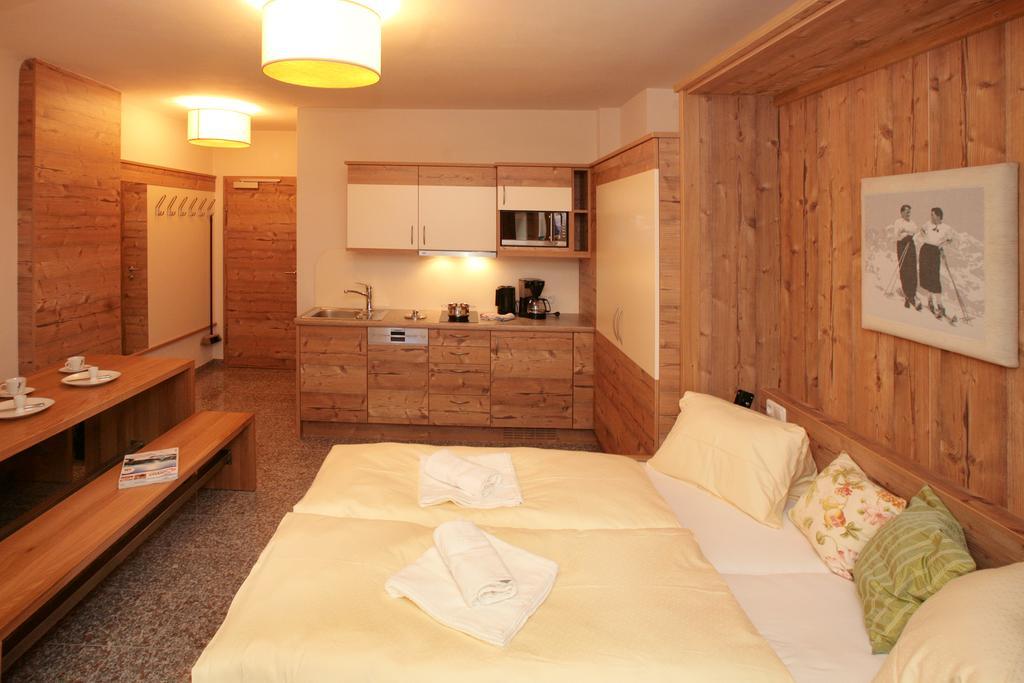Intown Apartment Schmiede Saalbach-Hinterglemm Exteriér fotografie